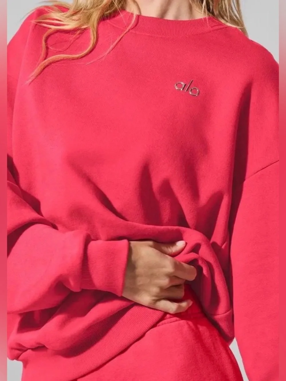Alo accolade candy red crew neck sweatshirt NWT large